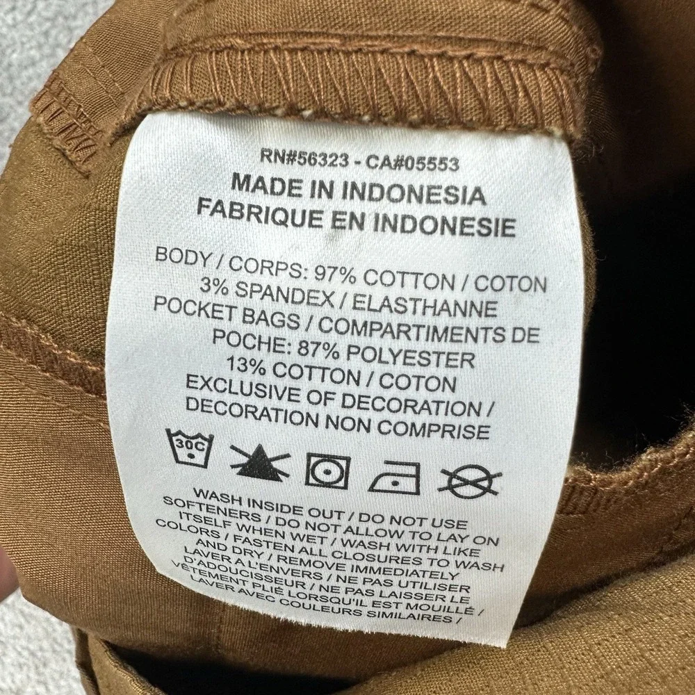 Nike Club Woven Cargo Shorts Mens Size 30 British Tan FN3517-281 Ripstop Utility